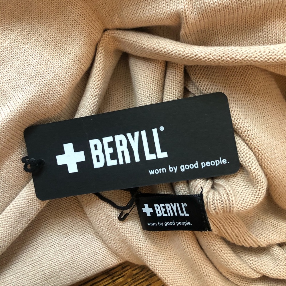 Beryll Cashmere Blend 3-Way Wrap Cardigan Shrug in Camel